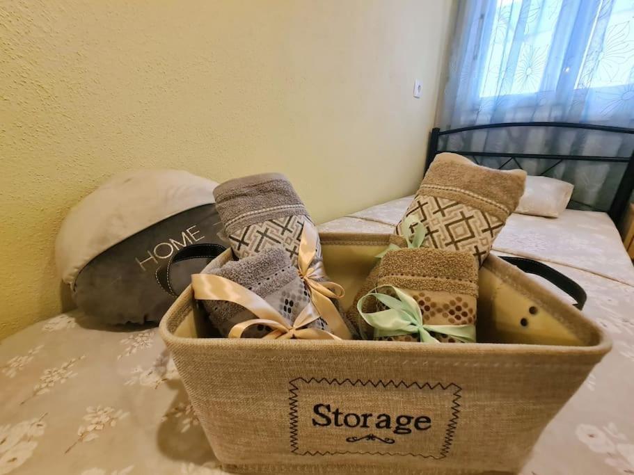 Mom'S Seaside Home Karianí エクステリア 写真